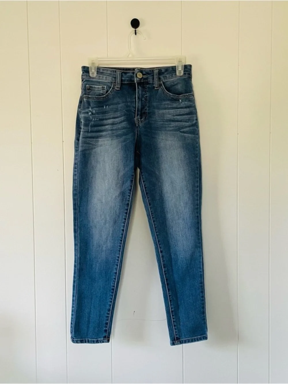Time and Tru Women's Skinny Jeans in Medium Blue Wash